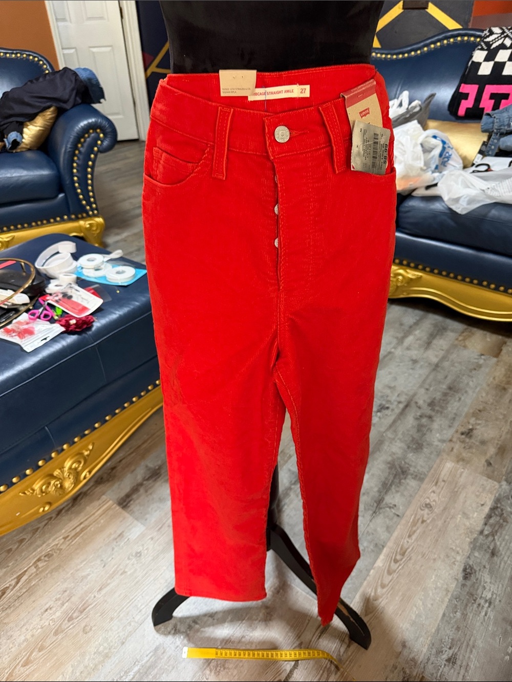 Levi’s Straight leg High-Waist Ankle Corduroy Pants